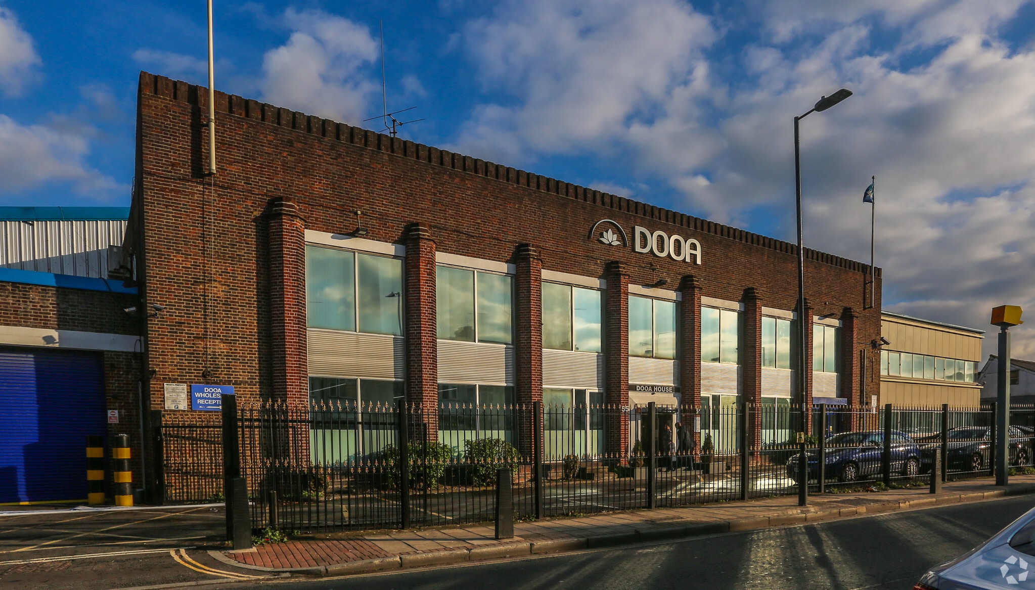 55-61 North Acton Rd, London, LND for Rent