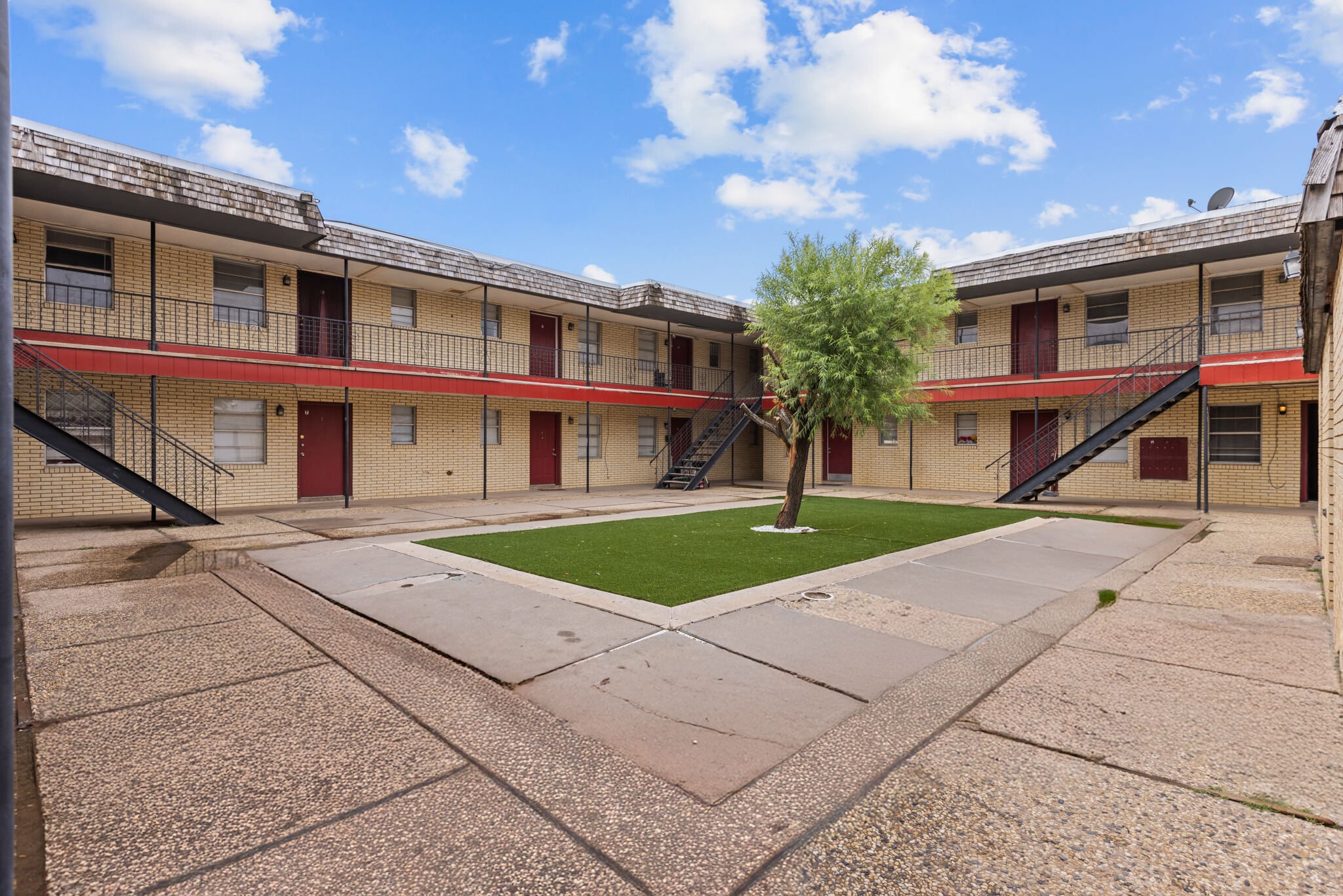 1322 E 7th St, Odessa, TX for Sale