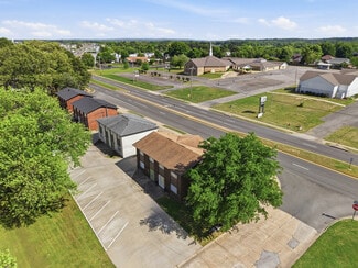 Conway, AR Apartments - 1900 Dave Ward Dr