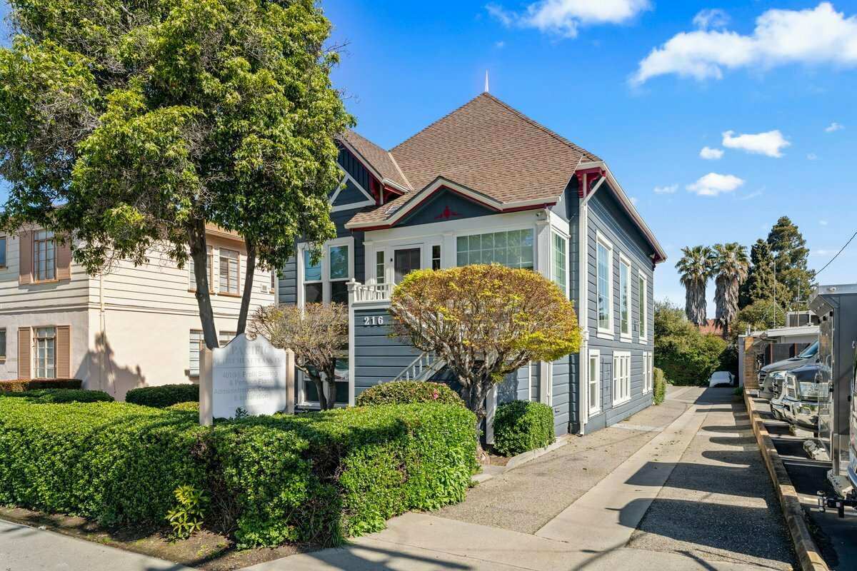 216 N San Mateo Dr, San Mateo, CA for Sale