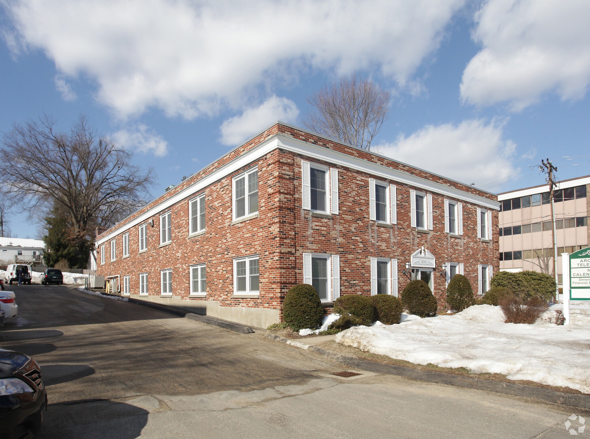 433 Silas Deane Hwy, Wethersfield, CT for Rent