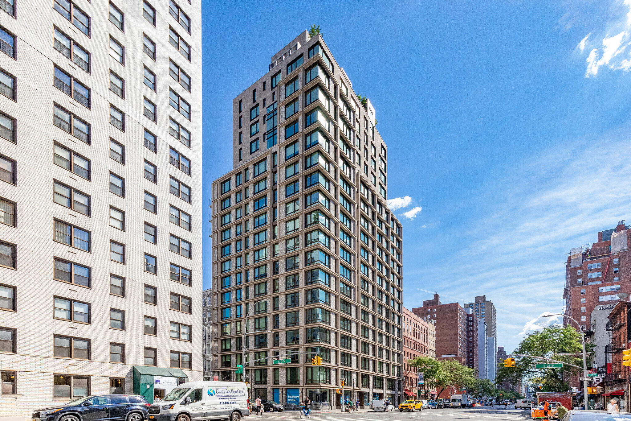 261 3rd Ave, New York, NY for Sale