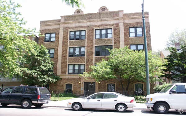 723-725 N Central Ave, Chicago, IL for Rent