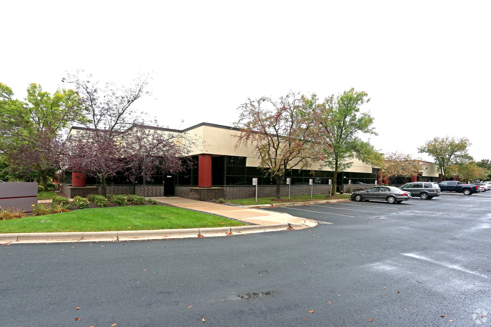 7660-7716 Golden Triangle Dr, Eden Prairie, MN for Rent