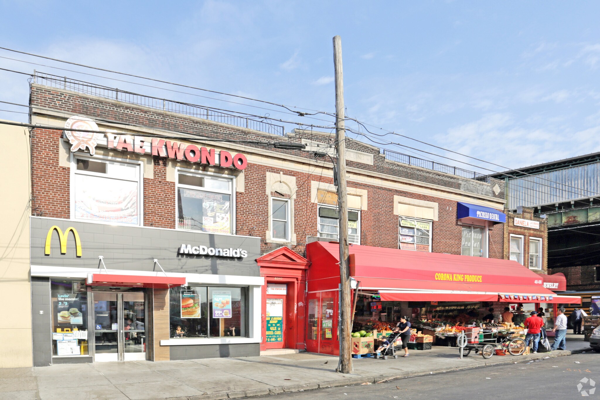 40-10 National St, Corona, NY for Rent