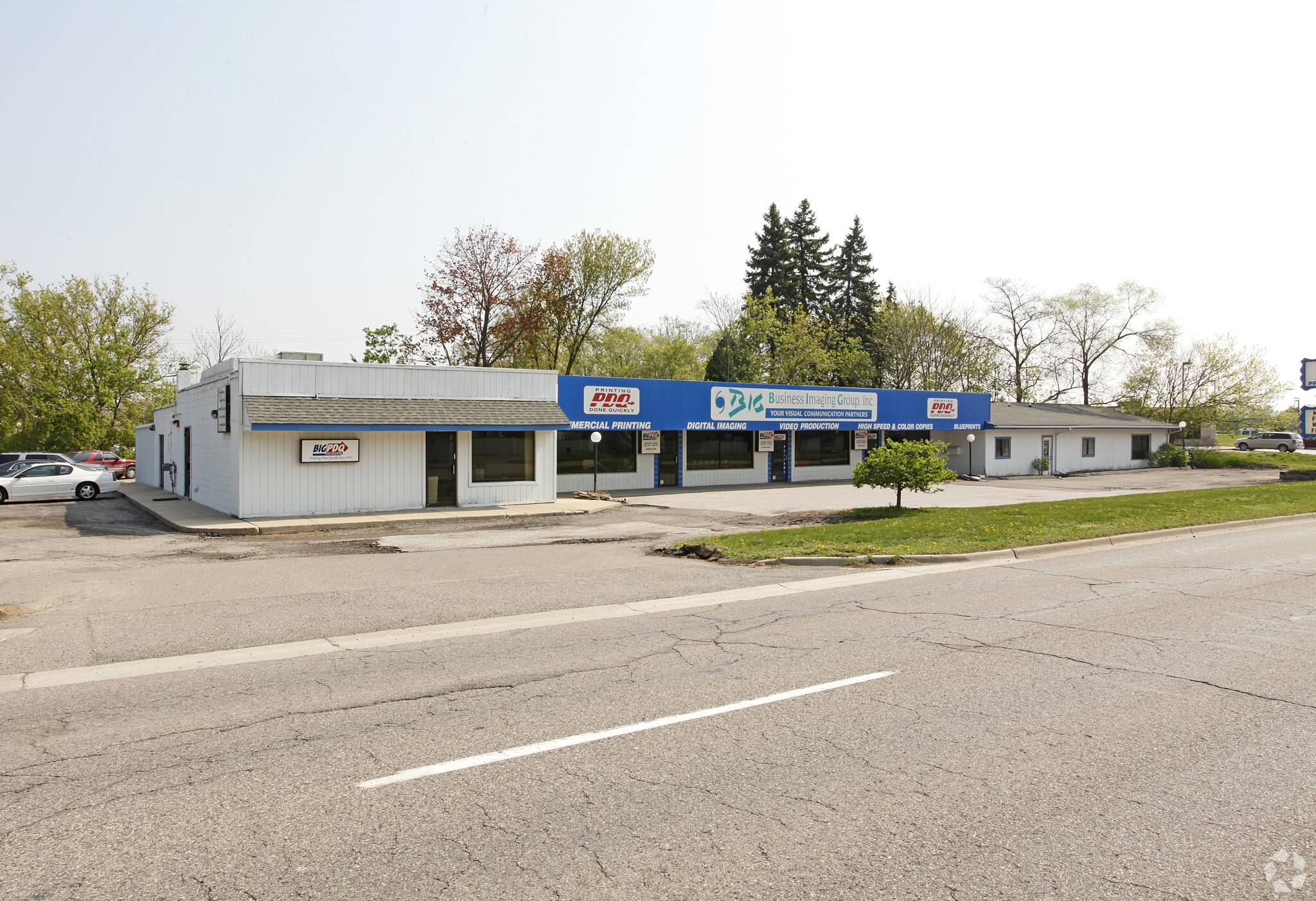 7475 W Grand River Rd, Brighton, MI for Sale