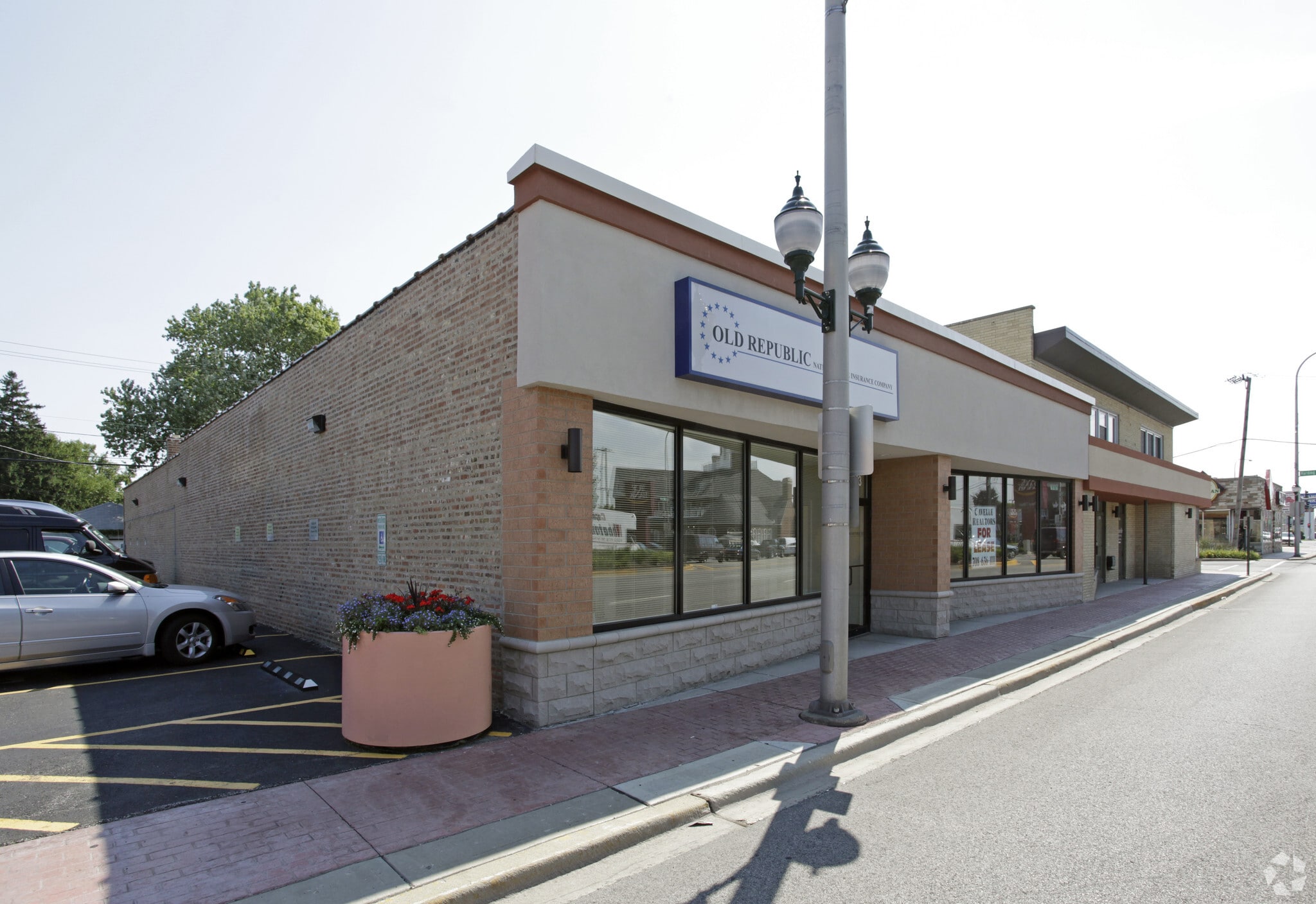 3919-3925 W 95th St, Evergreen Park, IL for Rent