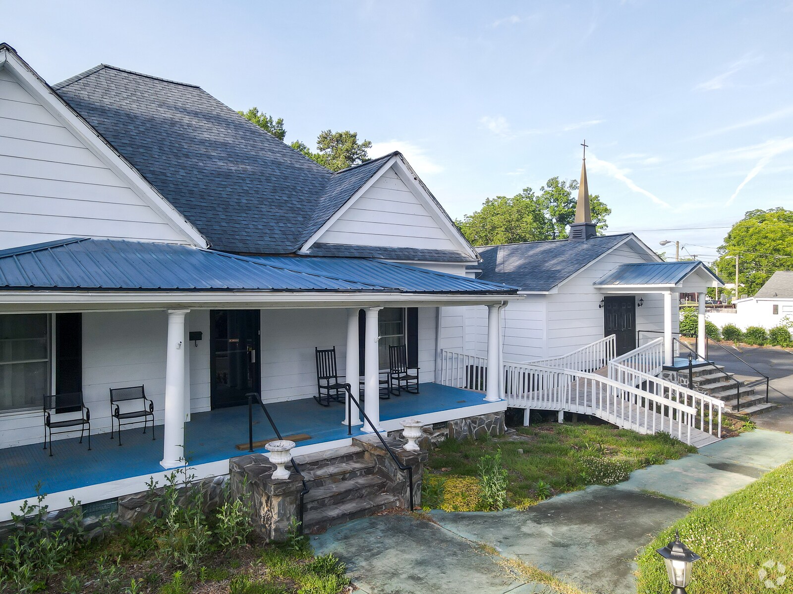 127 W Statesville Ave, Mooresville, NC for Sale