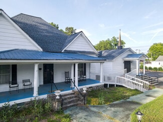 Mooresville, NC Funeral Home - 127 W Statesville Ave