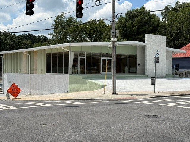 1802 Washington Rd, East Point, GA for Sale