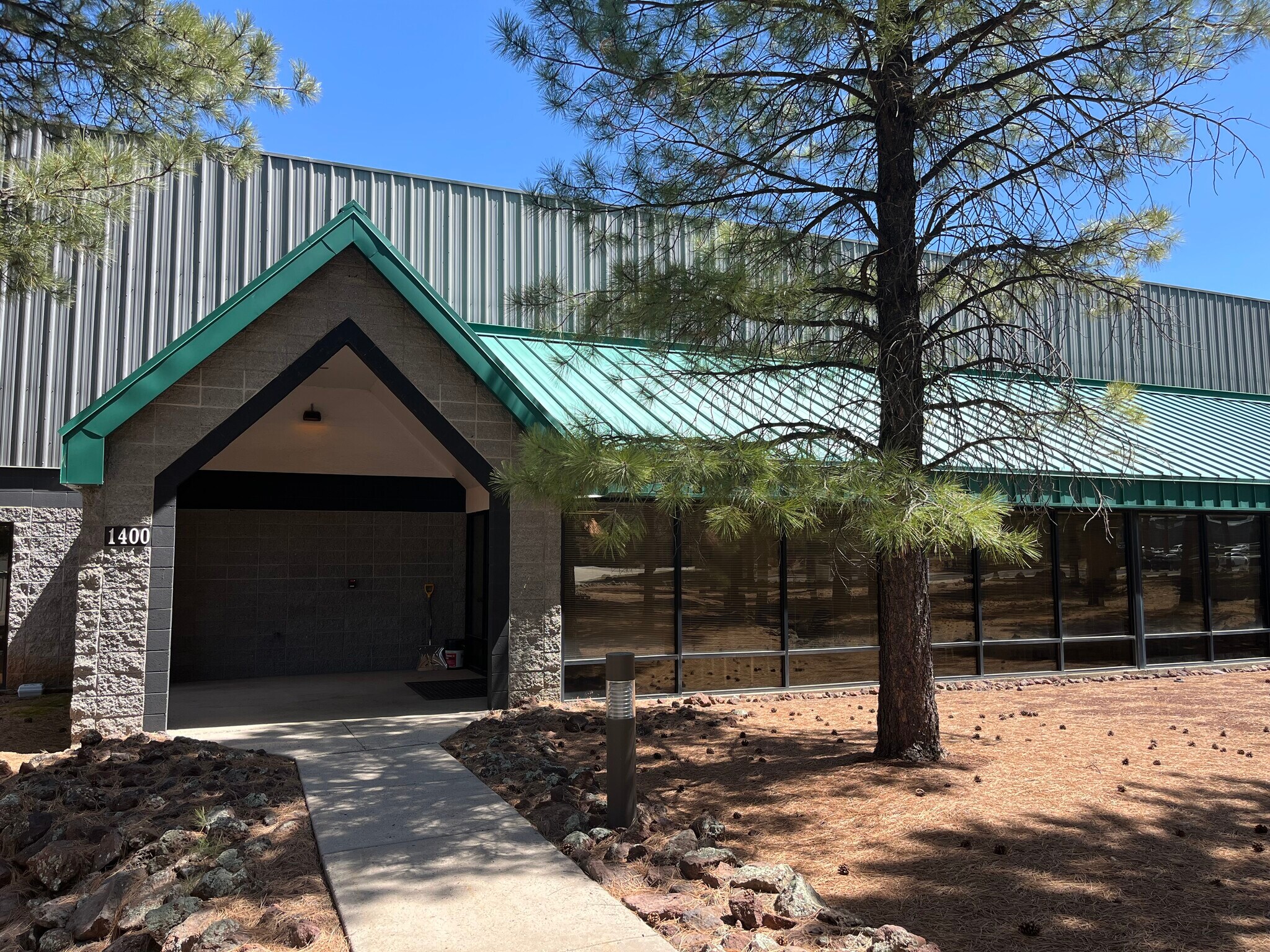 1400 W Forest Meadows St, Flagstaff, AZ for Sale