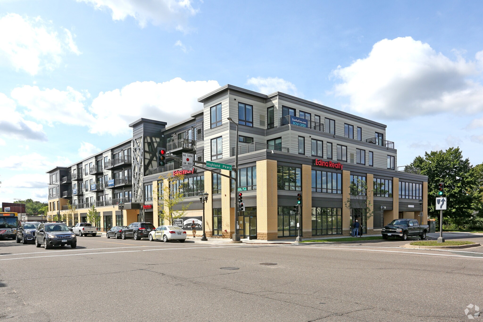 725 Cleveland Ave S, Saint Paul, MN for Rent