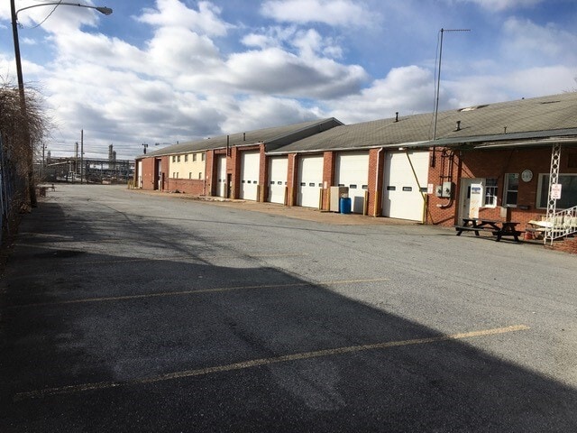 418 Market St, Marcus Hook, PA for Sale