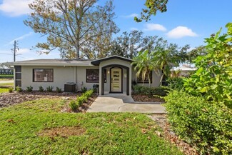 Holiday, FL Office/Medical - 4915 Mile Stretch Dr