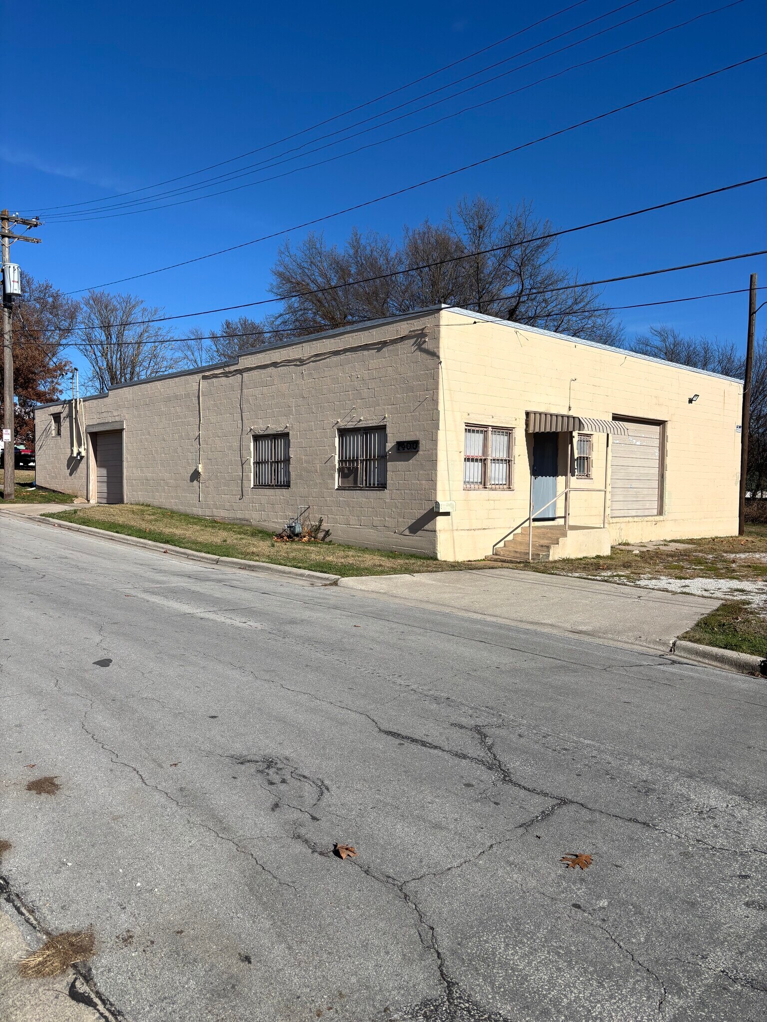 1400 N Hampton Ave, Springfield, MO for Rent