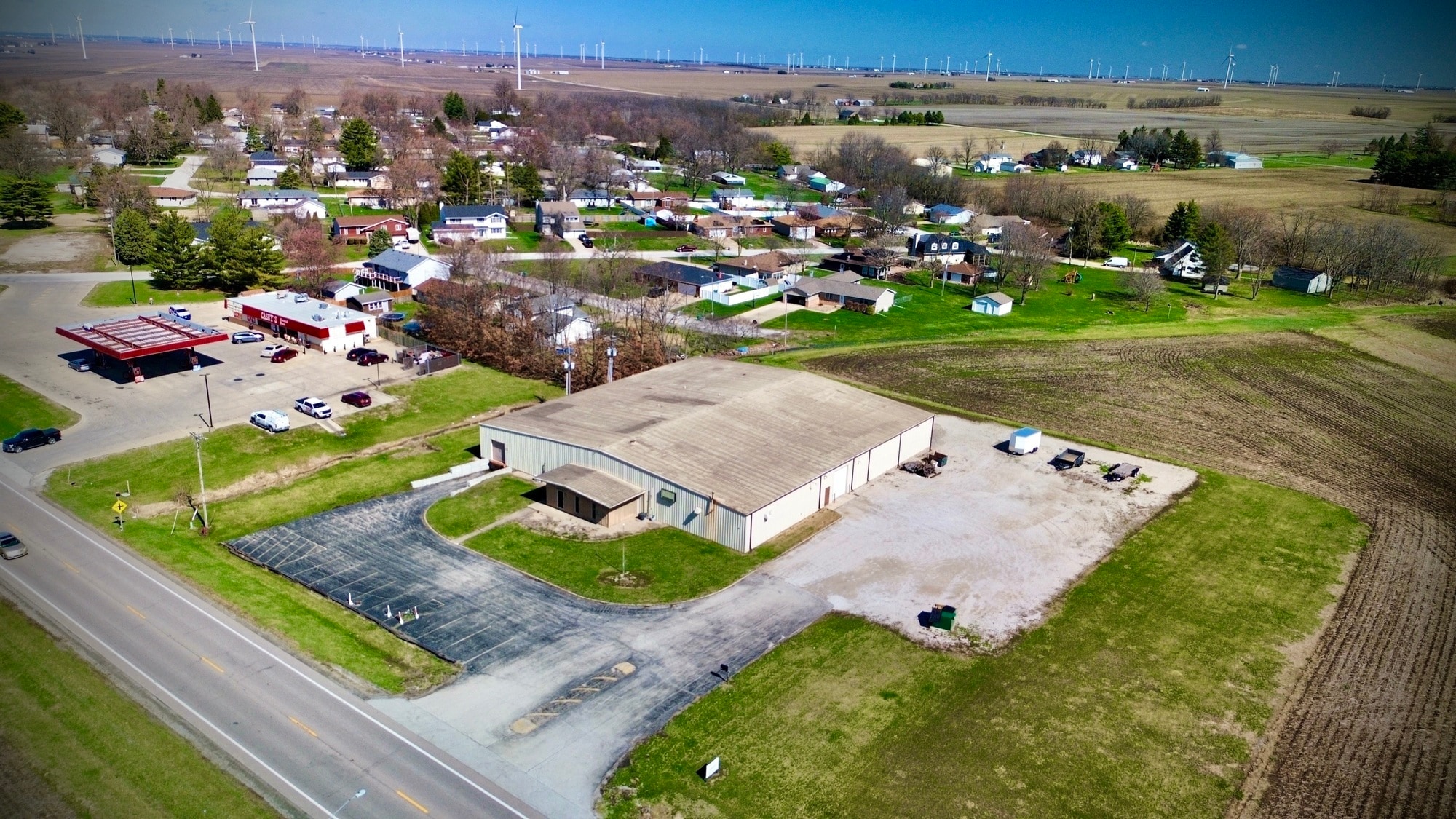 160 N State Highway 121, Warrensburg, IL for Sale