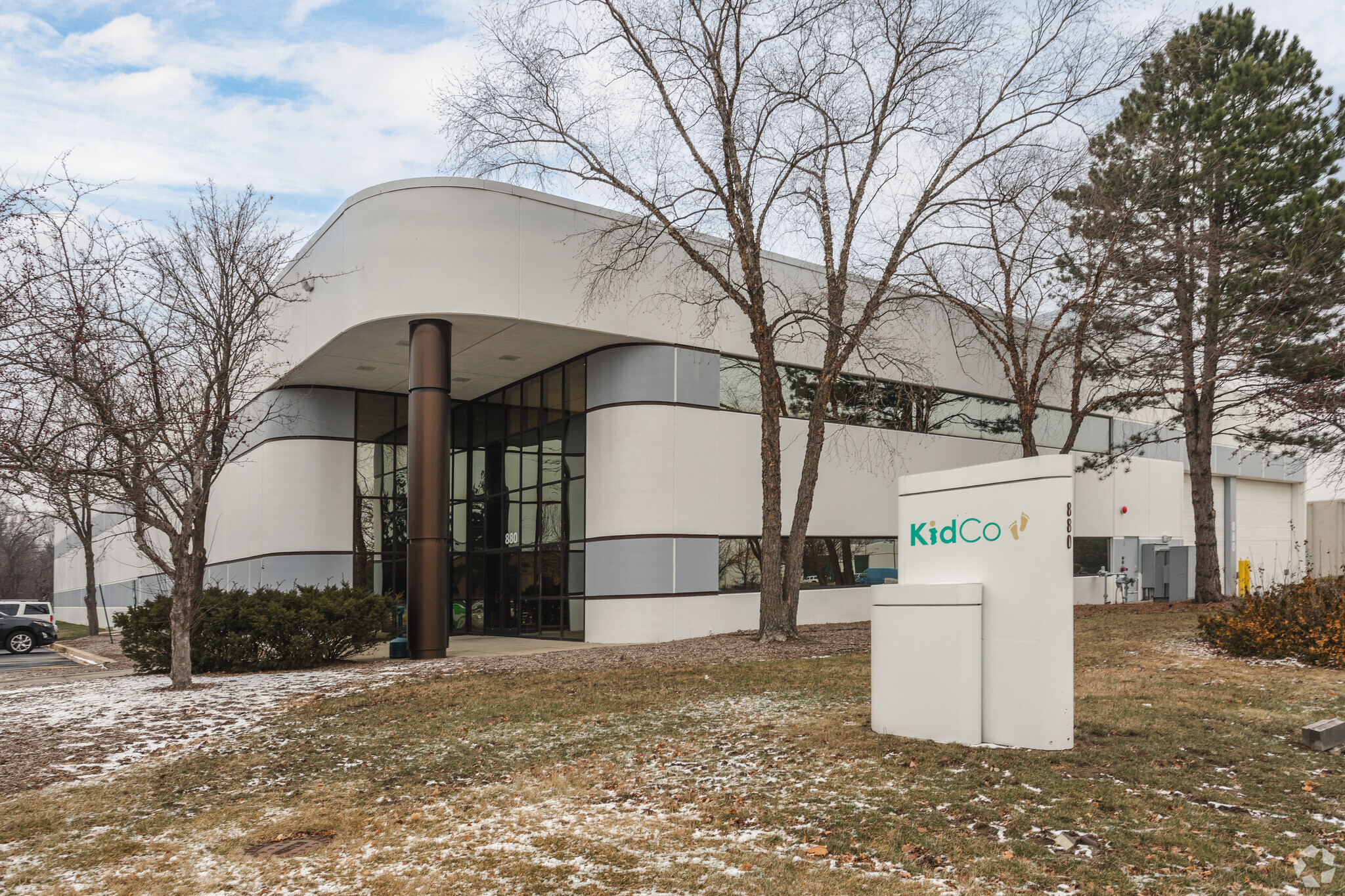 880 Corporate Woods Pky, Vernon Hills, IL for Rent