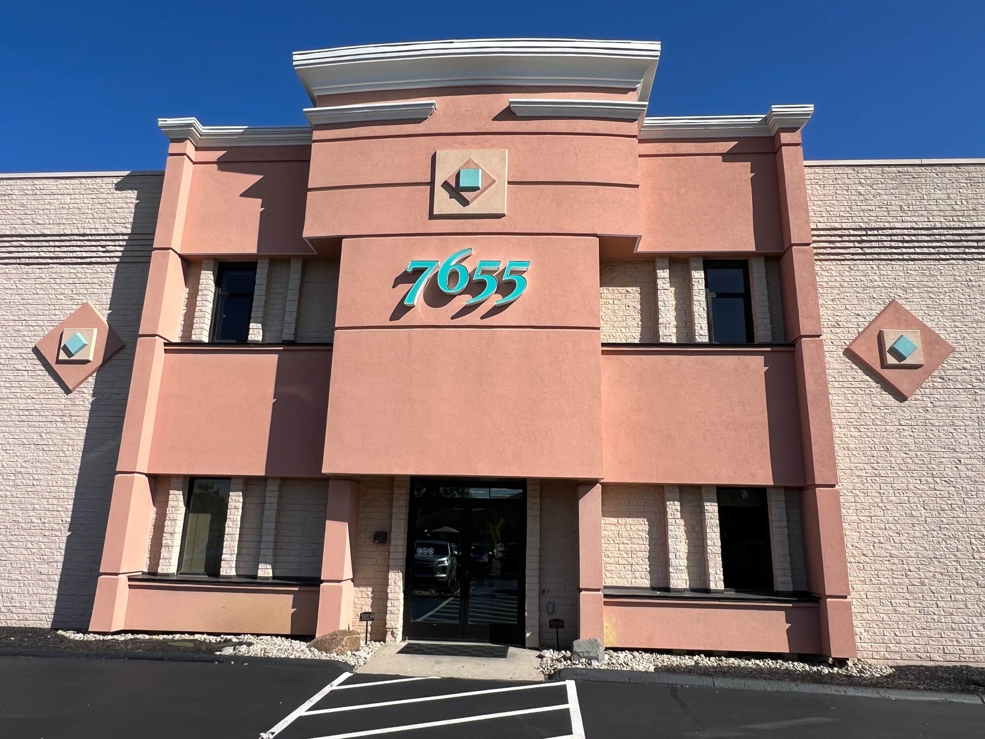7655 Five Mile Rd, Cincinnati, OH for Sale
