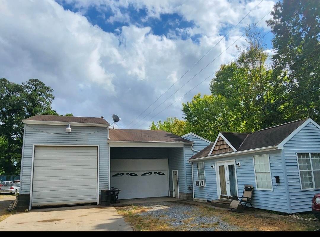 450 Bellwood Rd, Newport News, VA for Sale