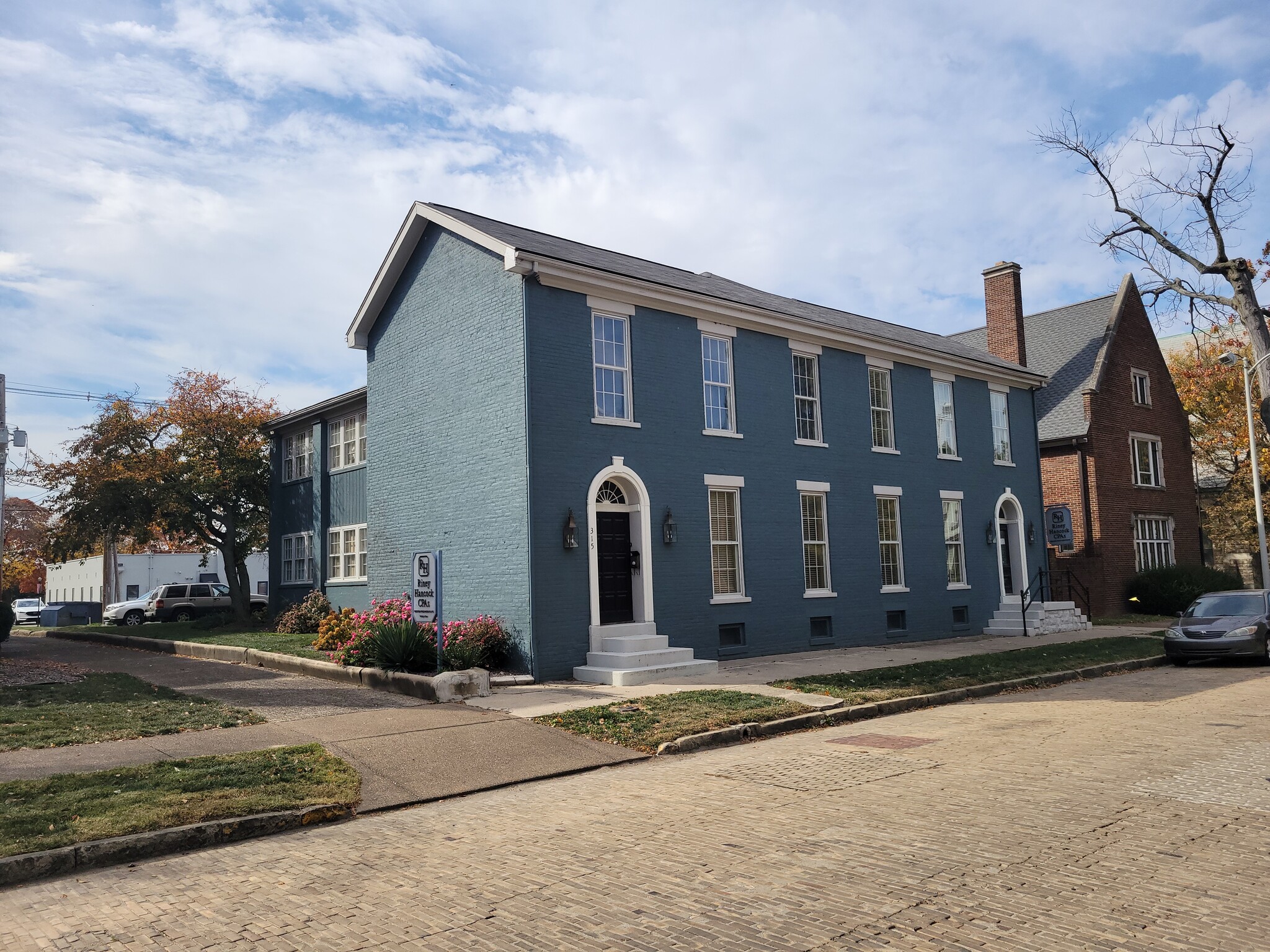 313 SE 1st St, Evansville, IN for Rent