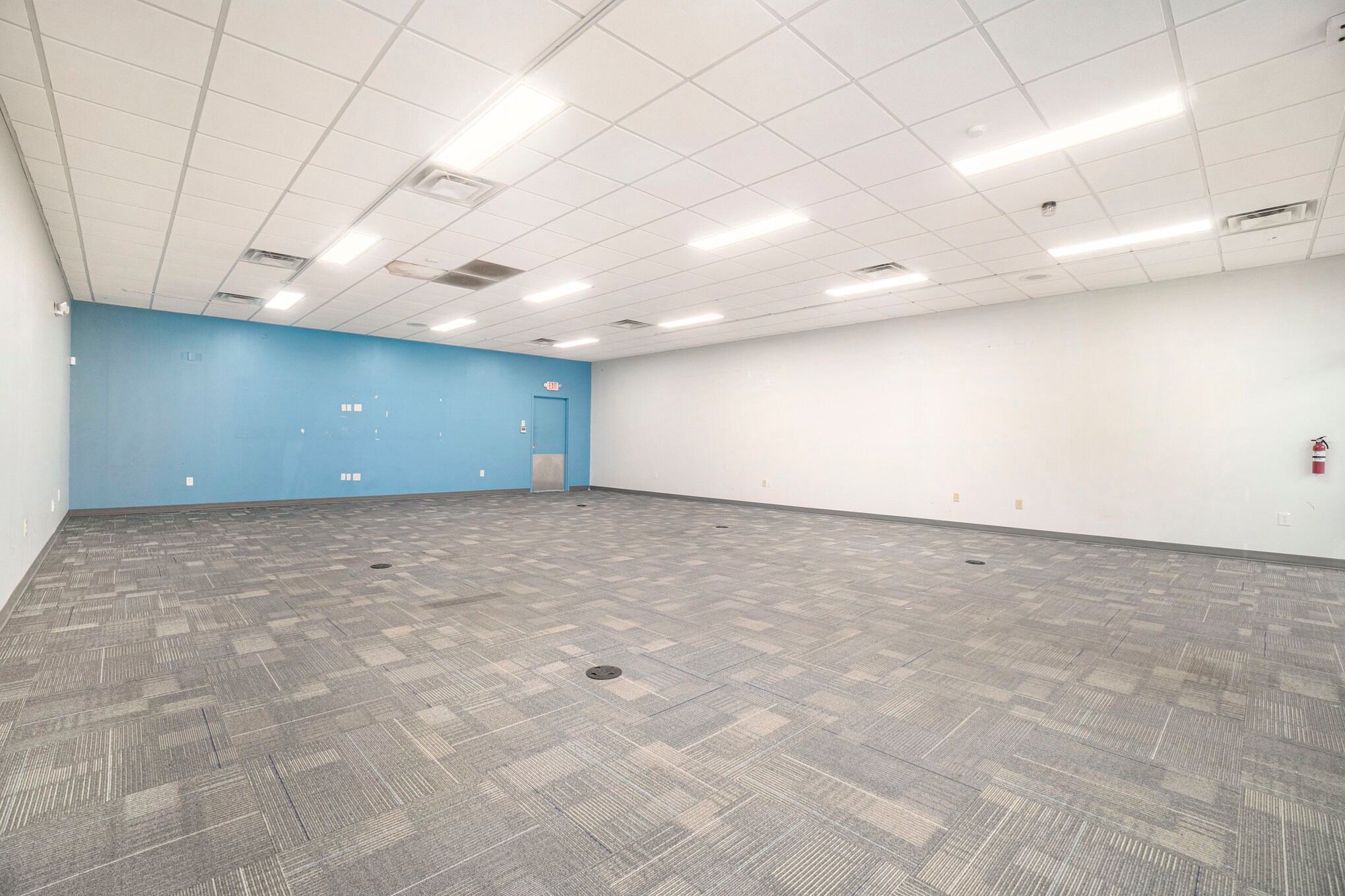 2363-2365 Vintage Ct, Excelsior Springs, MO for Rent