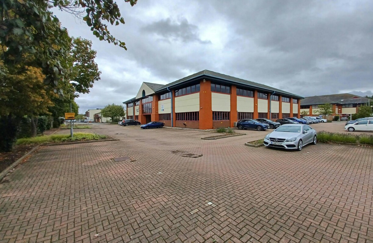 Hanworth Rd, Sunbury On Thames, MDS for Rent