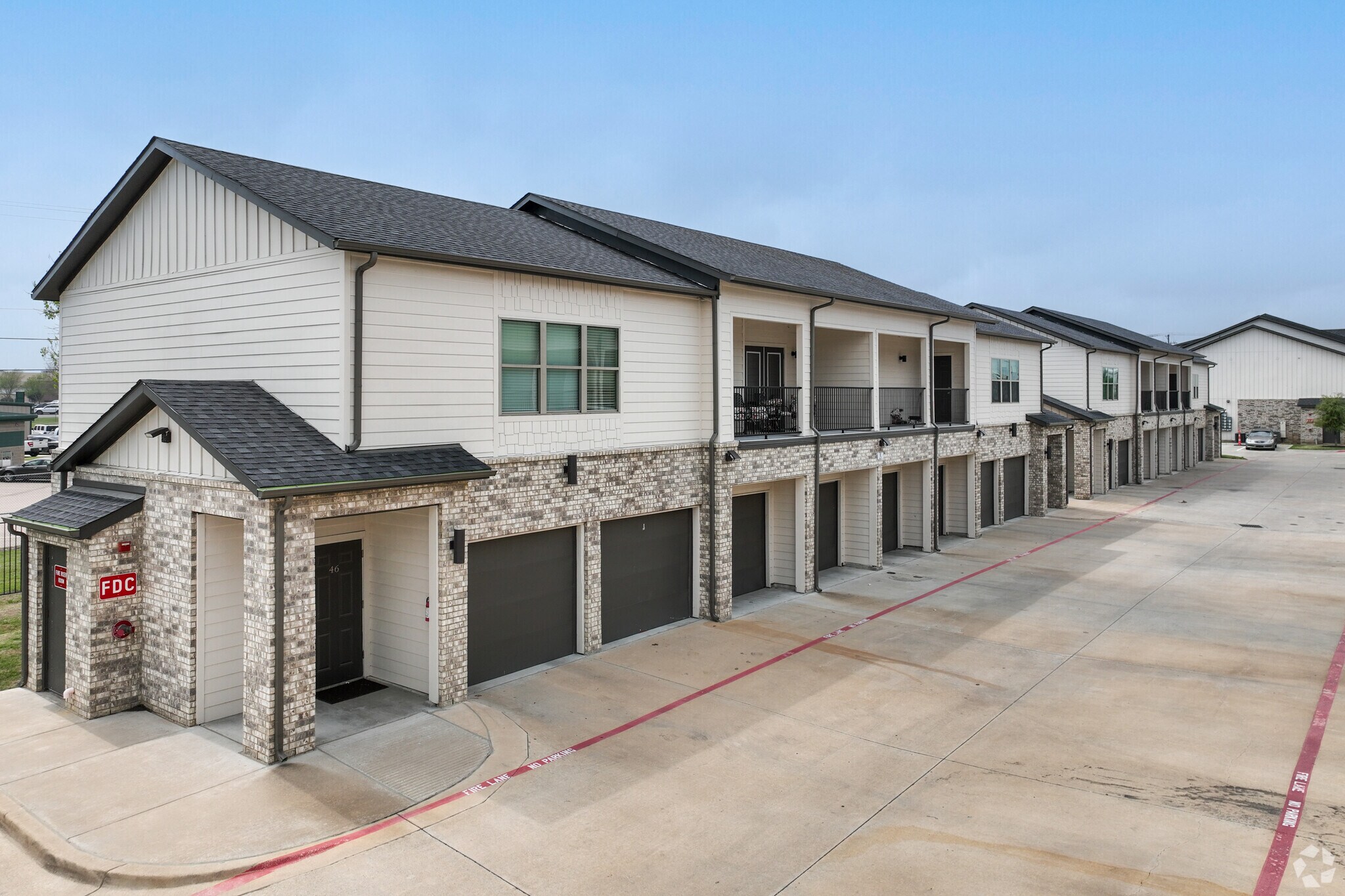 15 Northgate Dr, Waxahachie, TX for Sale