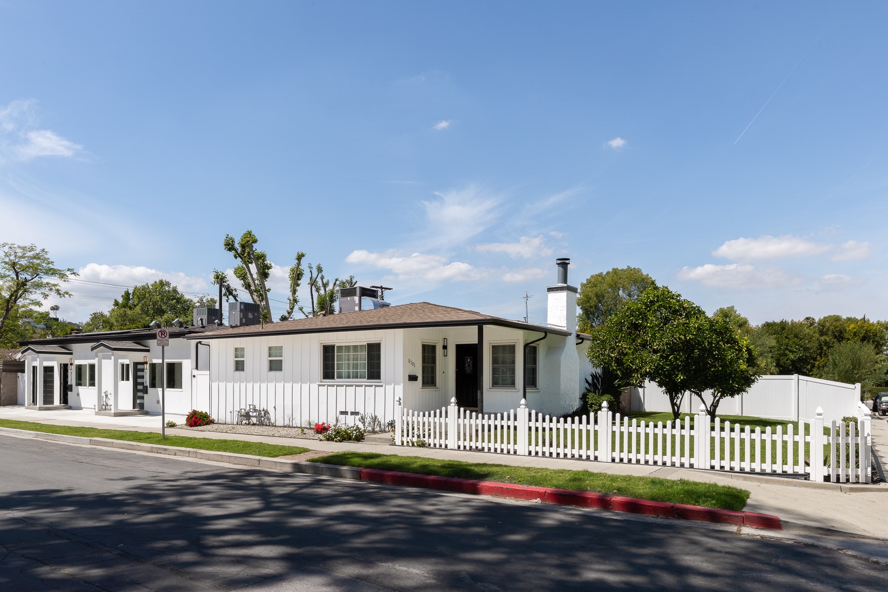 5131 Don Pio Dr, Woodland Hills, CA for Sale