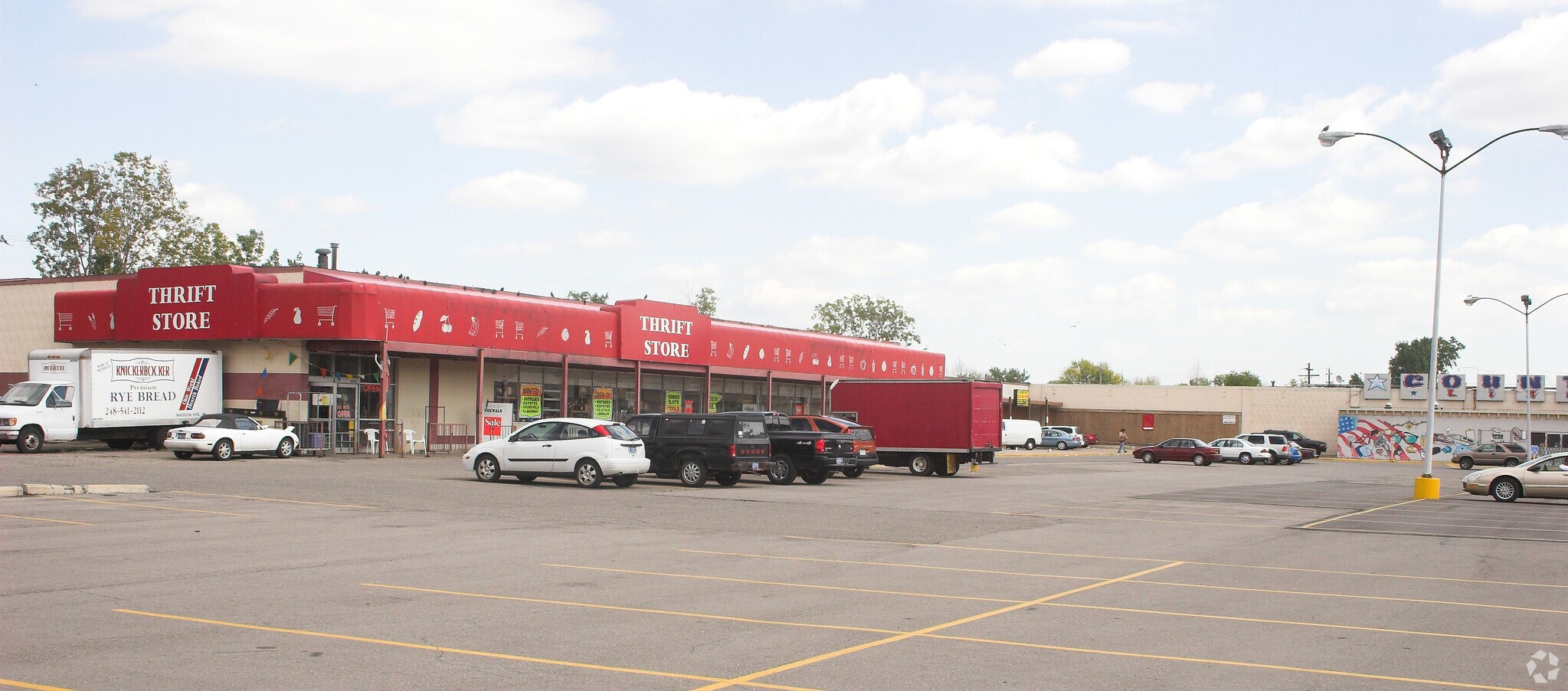 20900-21056 Dequindre Rd, Warren, MI for Rent