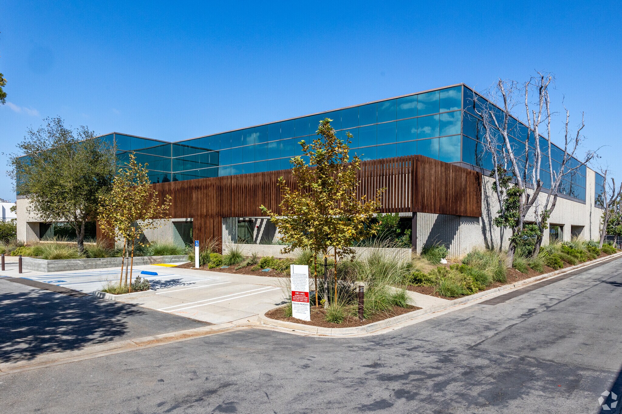 200 E Baker St, Costa Mesa, CA for Sale