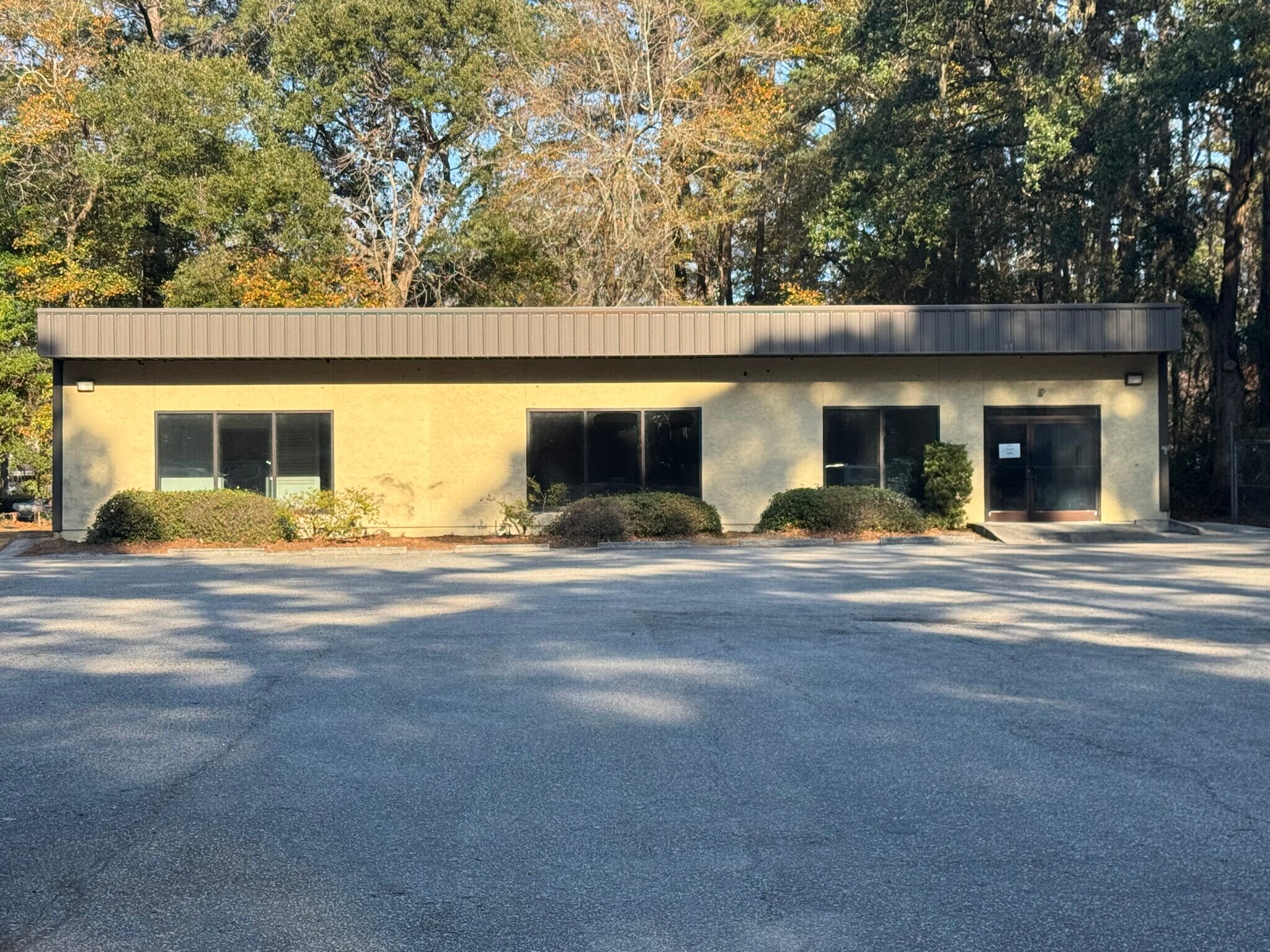 29 Mathews Dr, Hilton Head Island, SC for Rent