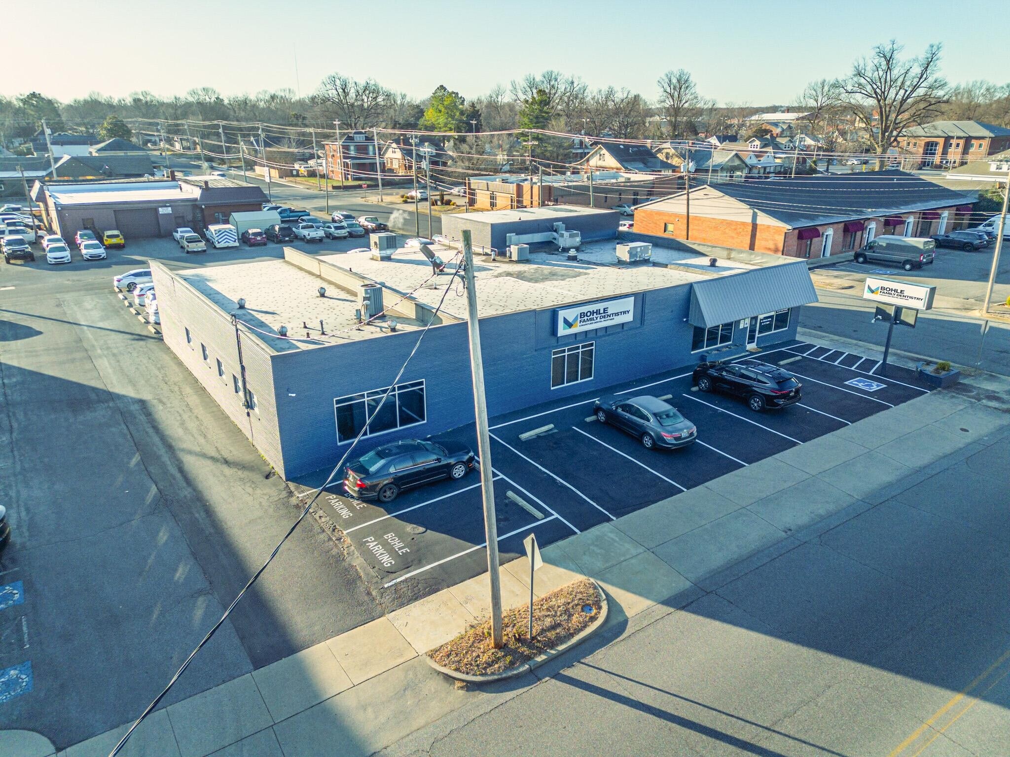 1836 Broadway St, Paducah, KY for Sale