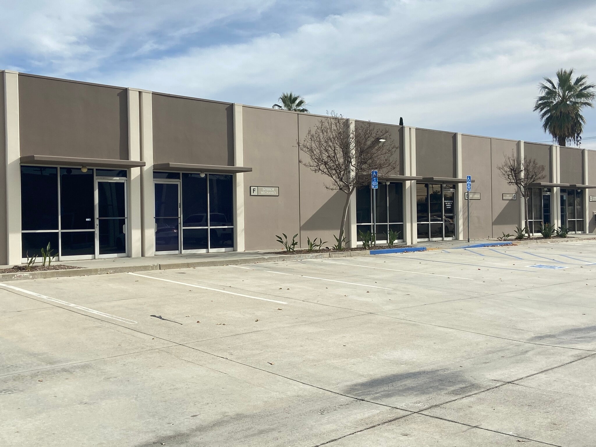 2001 3rd St, Riverside, CA for Rent