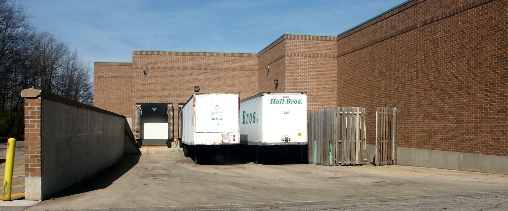 22707-22807 Rockside Rd, Bedford, OH for Rent
