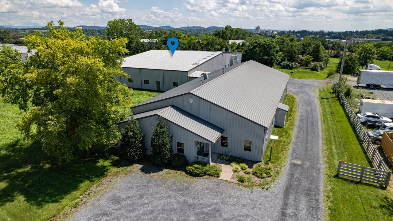 641 Acorn Dr, Harrisonburg, VA for Sale
