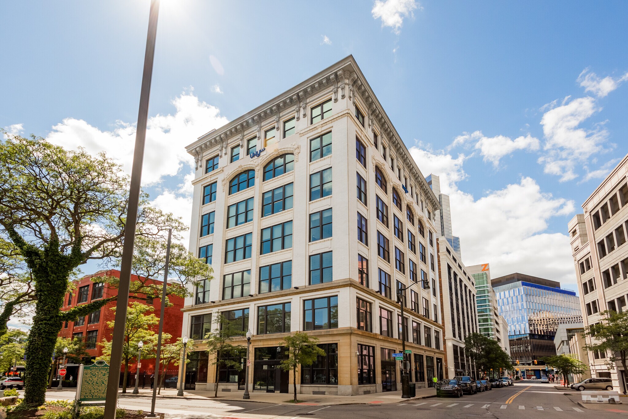 230 E Grand River Ave, Detroit, MI for Rent