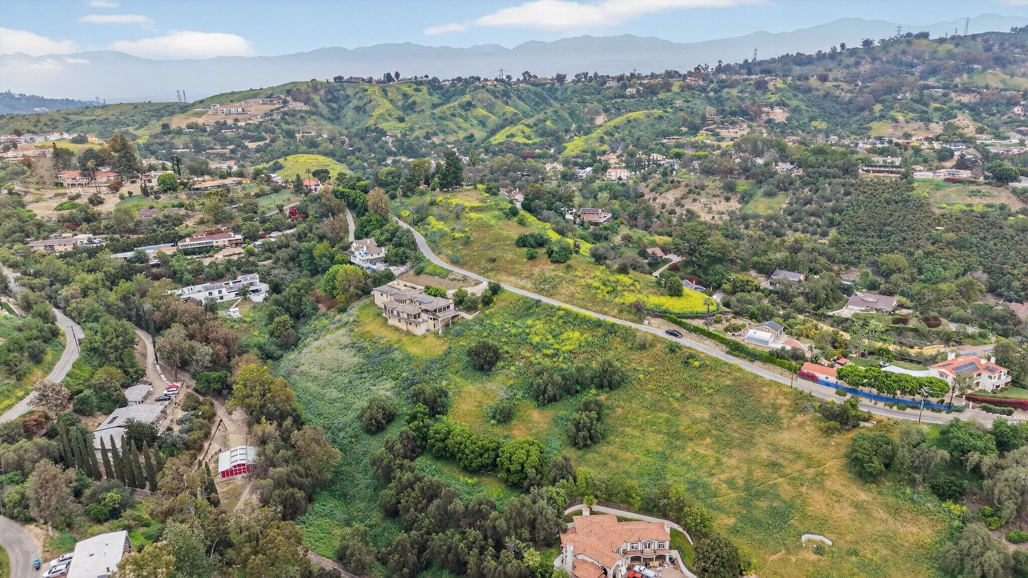 948 Picaacho Dr, La Habra Heights, CA for Sale