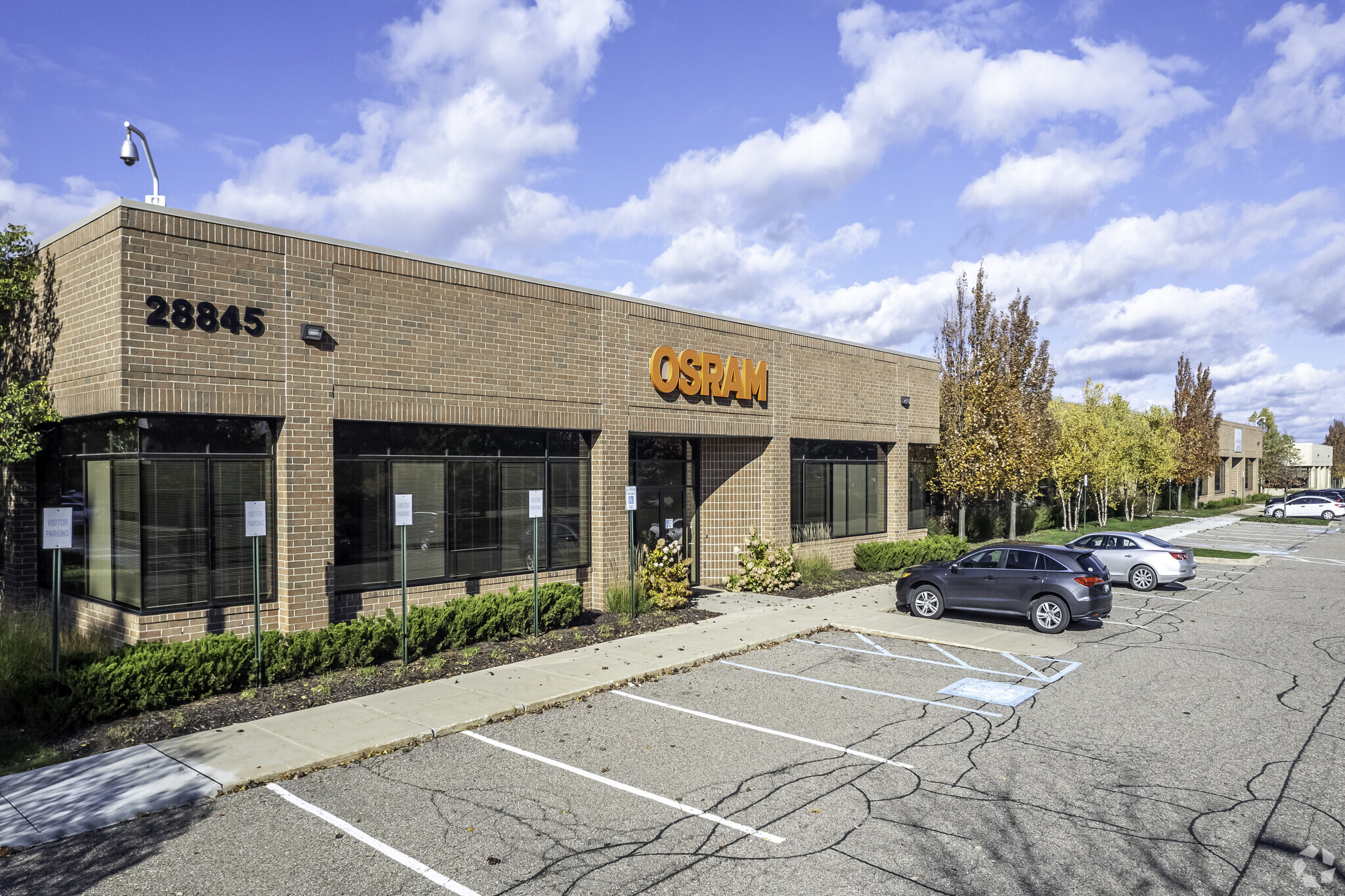 28845 Cabot Dr, Novi, MI for Rent