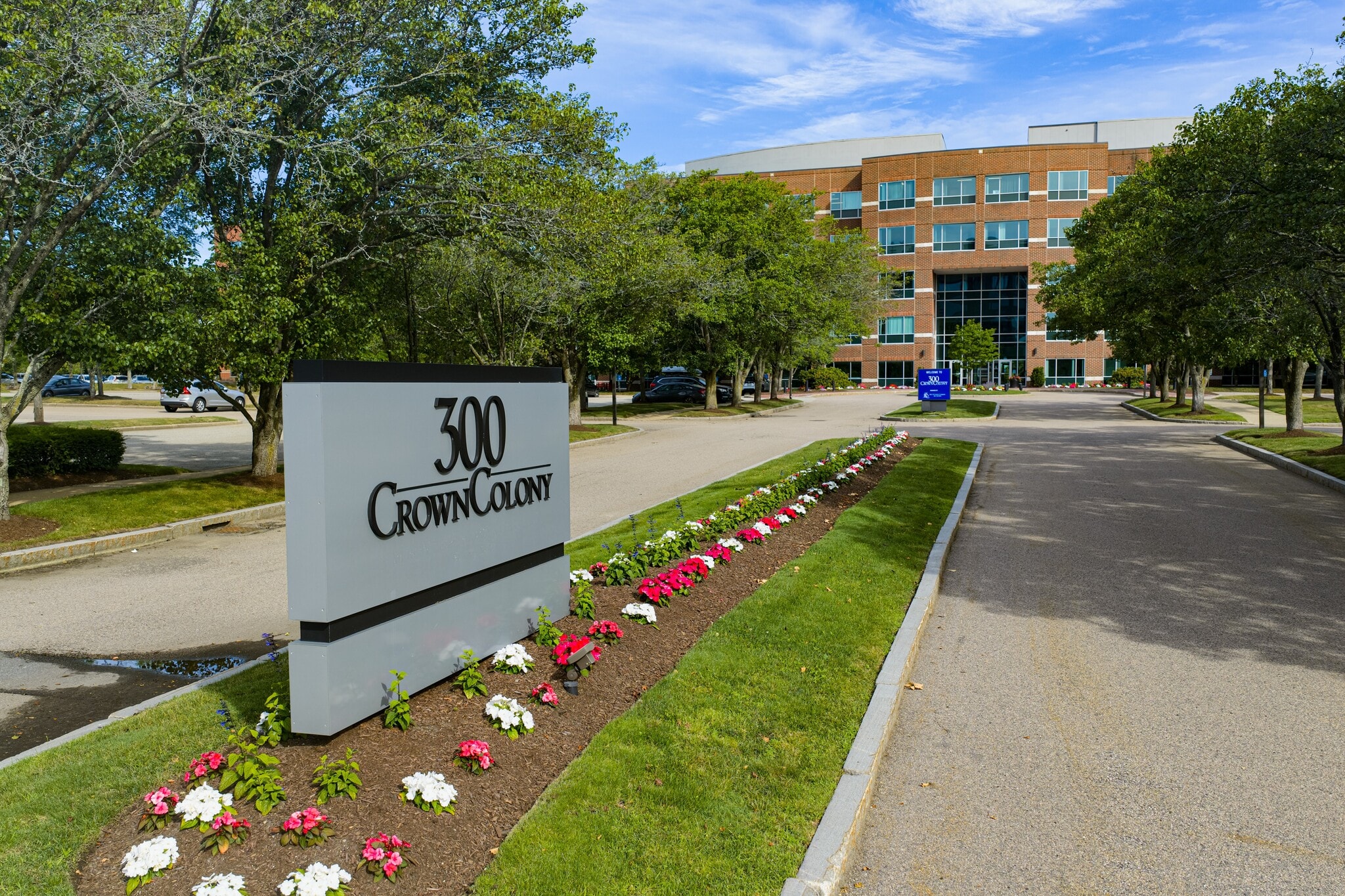300 Crown Colony Dr, Quincy, MA for Rent