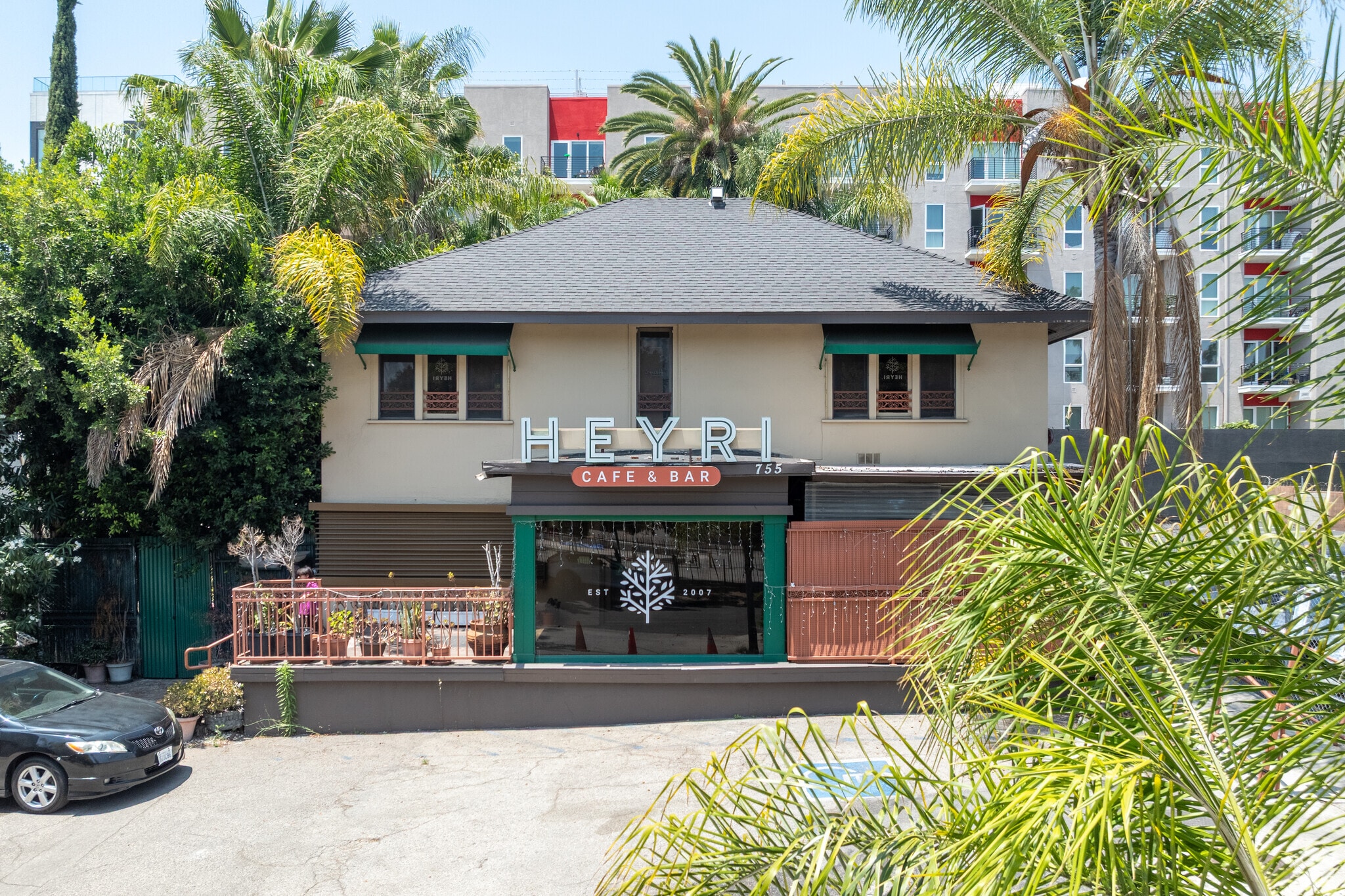 755 S Hobart Blvd, Los Angeles, CA for Rent