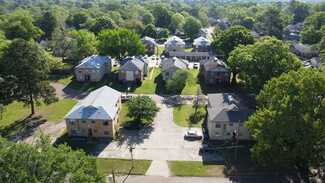 Texarkana, AR Apartments - 2402 Short Beech St