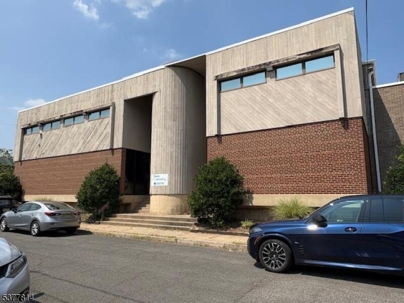 61 5th St, Somerville, NJ for Rent
