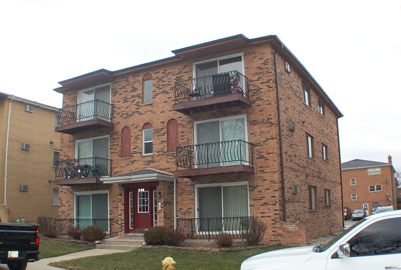 104 Luella St Calumet City, IL 60409 MultiFamily Property for Lease