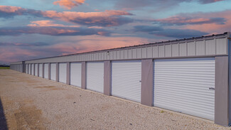 Navasota, TX Self-Storage Facilities - 906 FAIRWAY DR. NAVASOTA