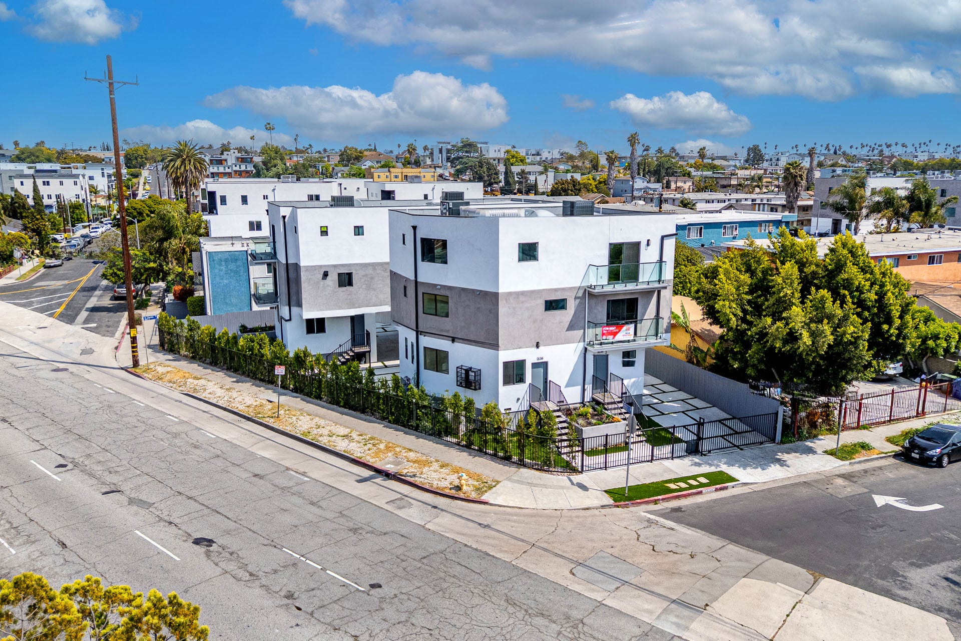 1636 S Longwood Ave, Los Angeles, CA for Sale