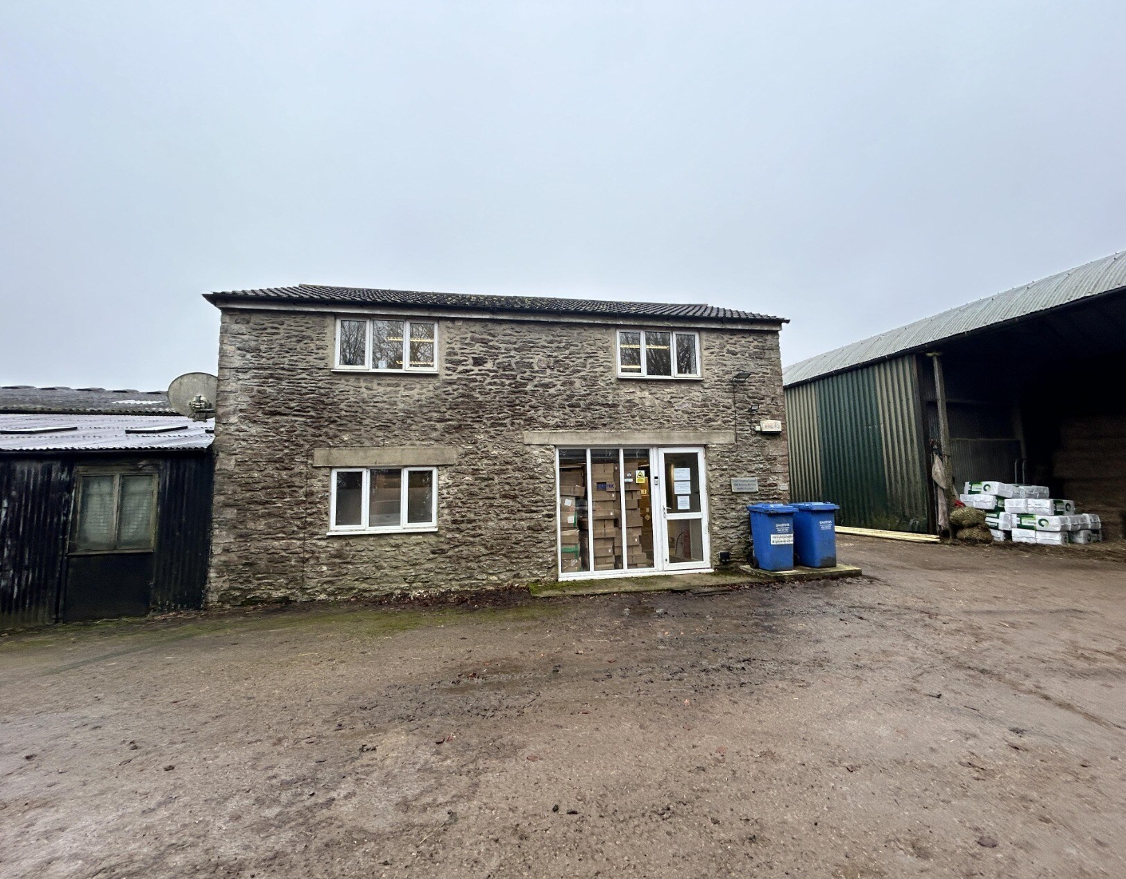 Bownhill Farm, Woodchester, GLS for Rent