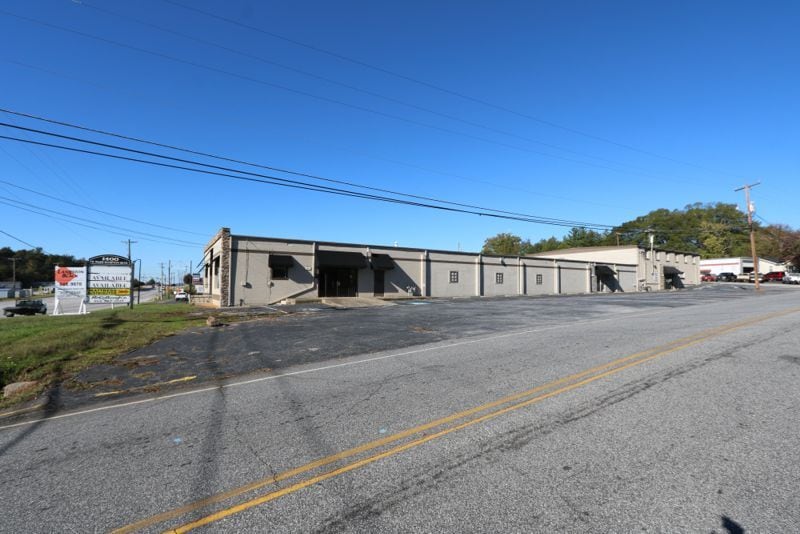 1400 W Wade Hampton Blvd, Greer, SC for Rent