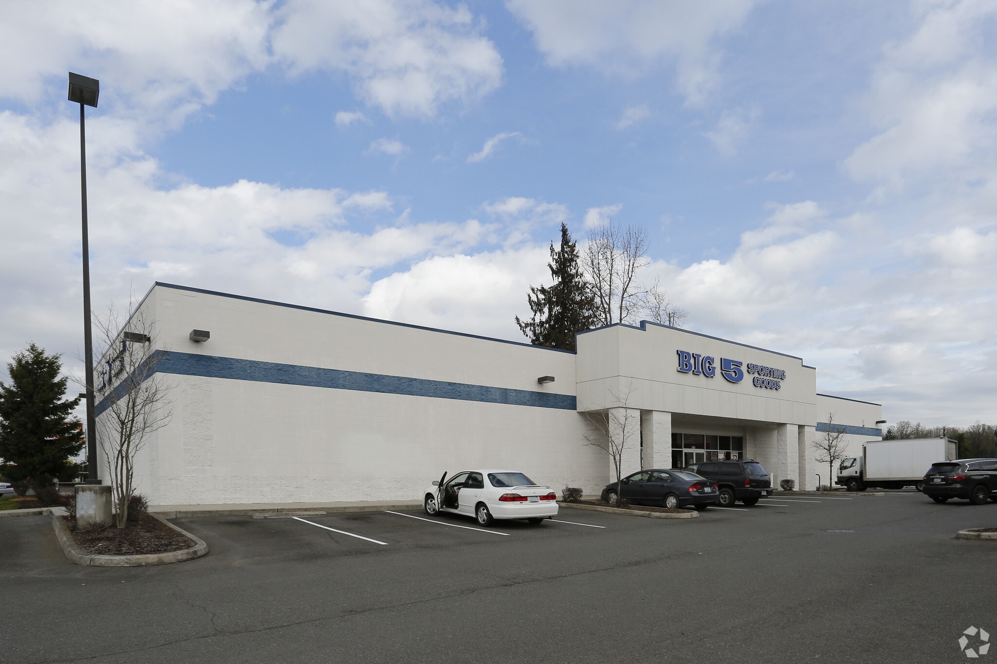 8313 NE Highway 99, Vancouver, WA for Rent