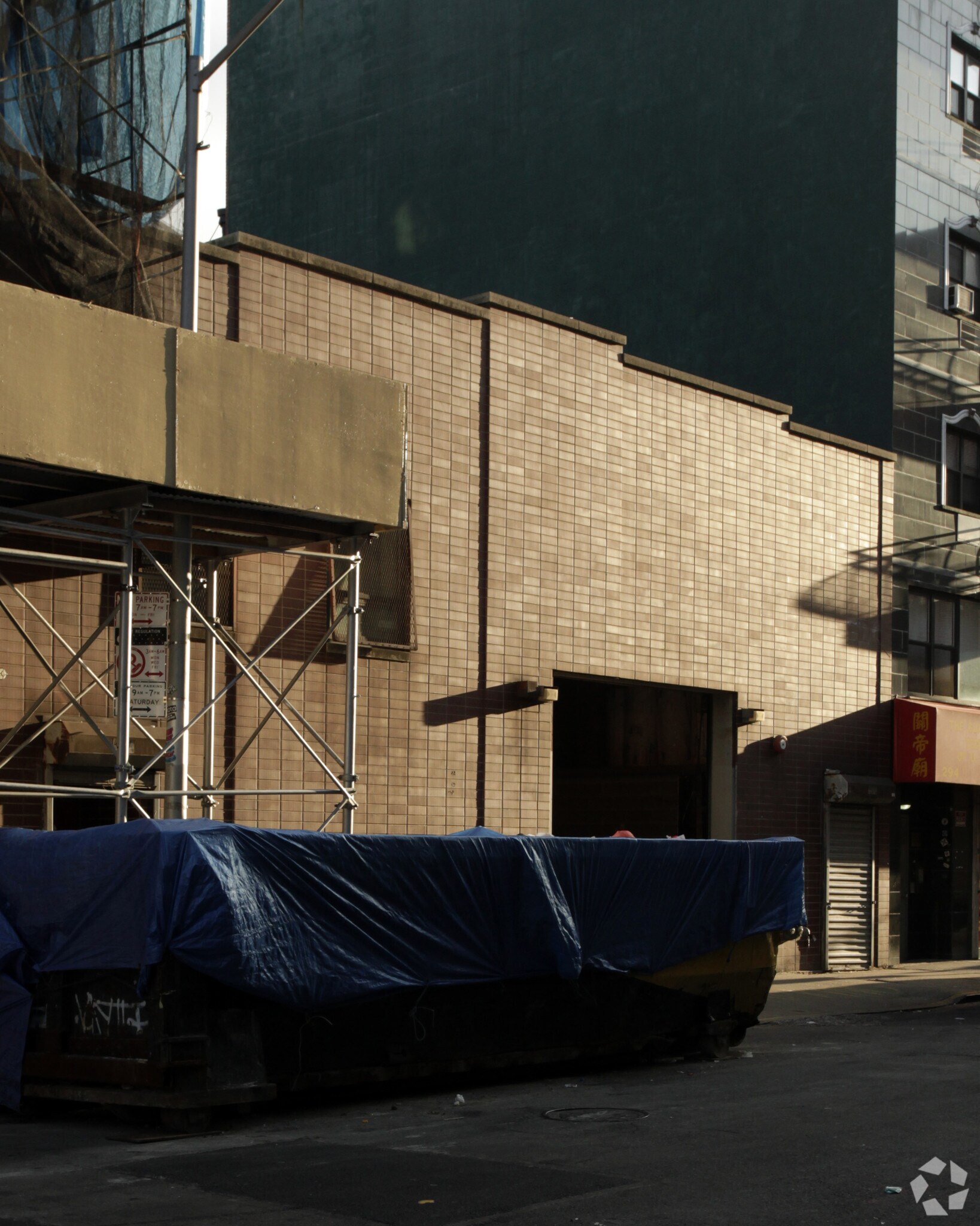 296-298 Broome St, New York, NY for Rent