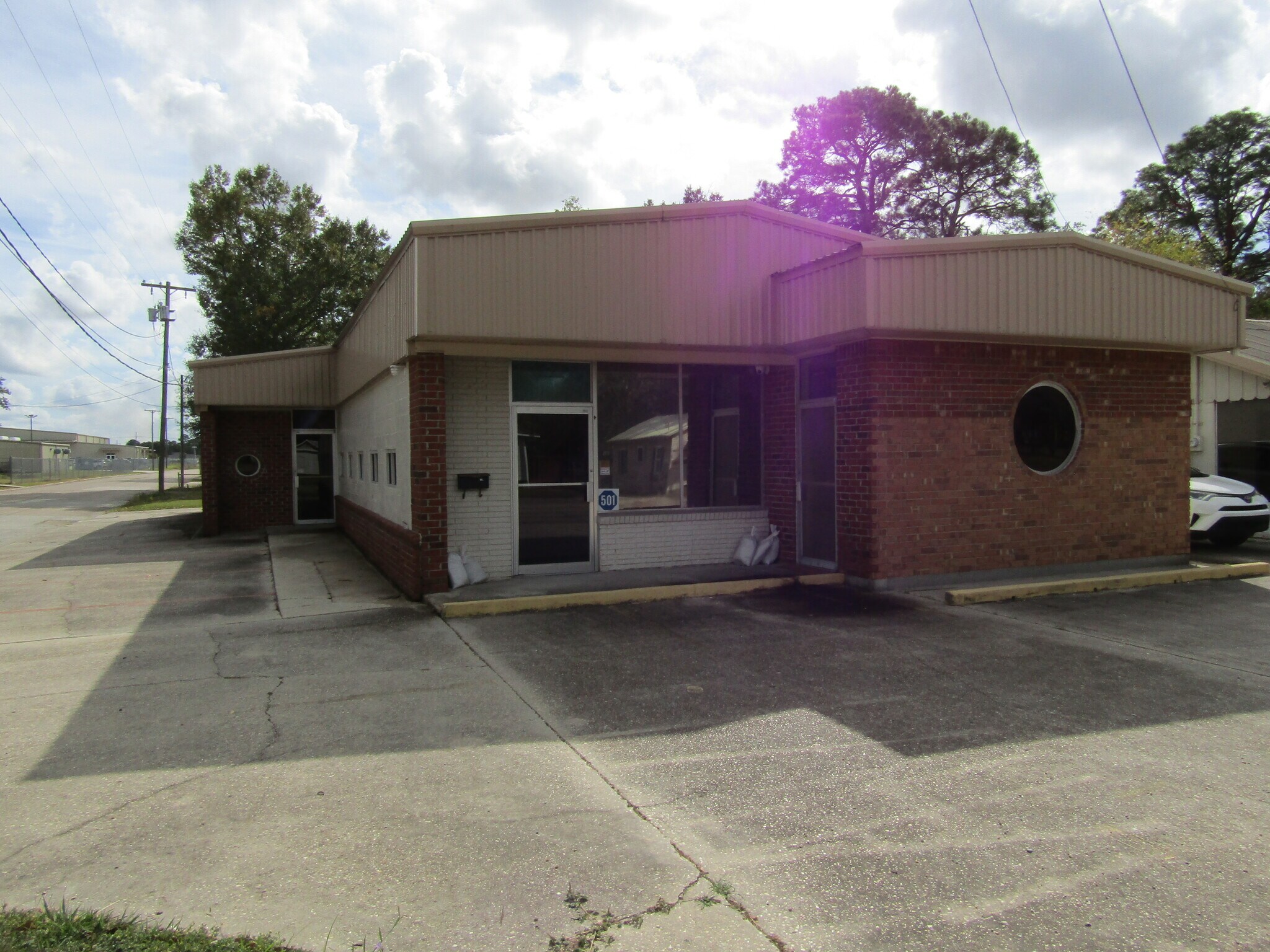 501 S Lewis St, New Iberia, LA for Sale